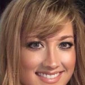 Meet your Posher, Cassandra